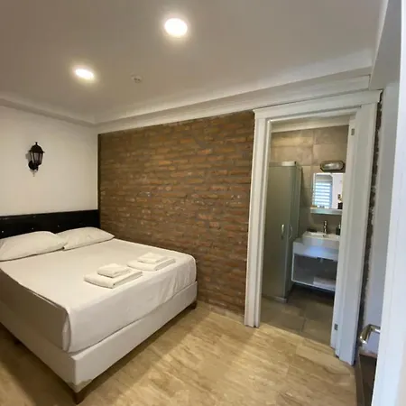 Camlik Deniz Yildizi Otel *