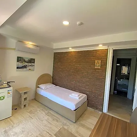 Camlik Deniz Yildizi 3* Ayvalı