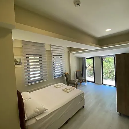 Camlik Deniz Yildizi Ayvalı